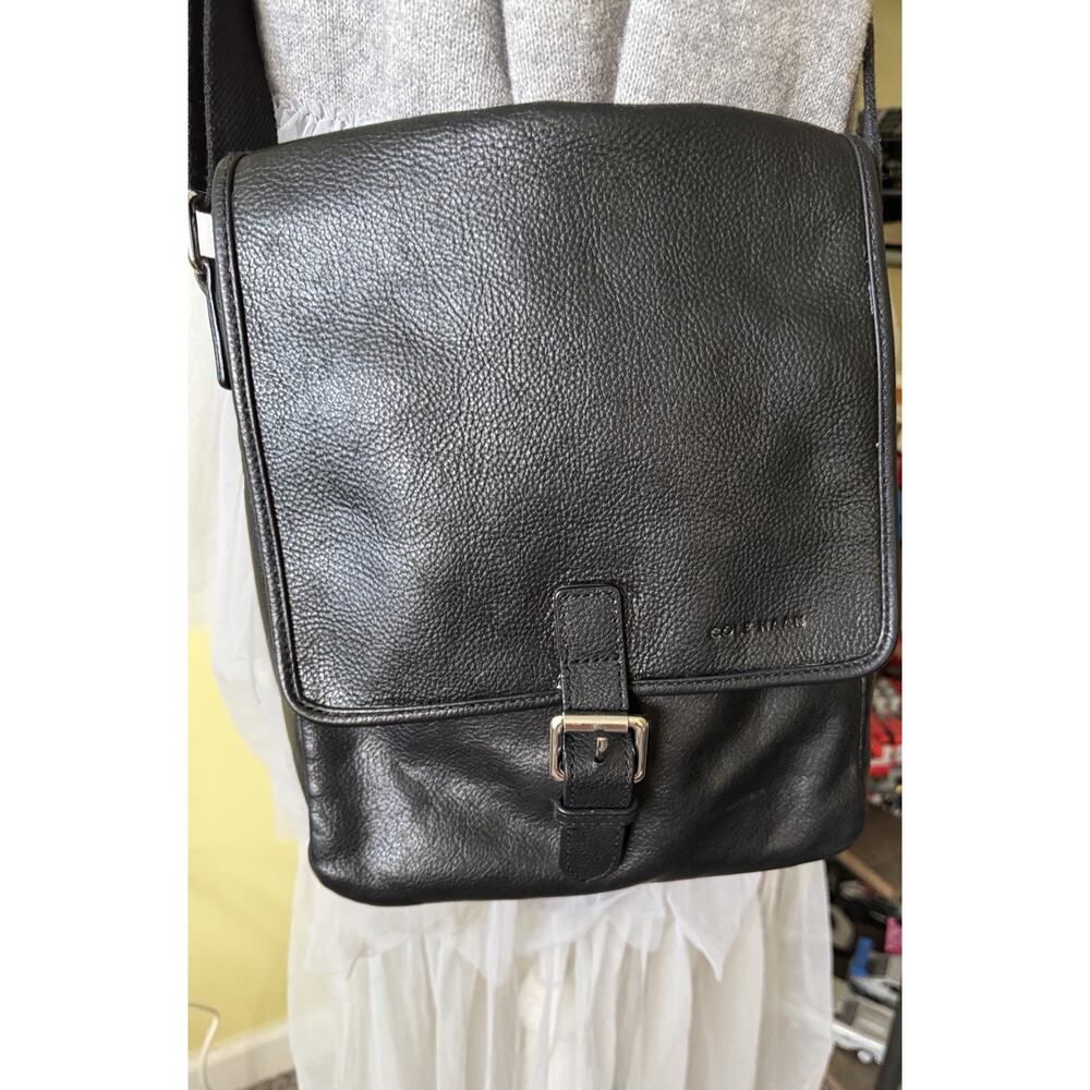 COLE HAAN UTILITARIAN VTG PEBBLED MESSENGER LEATHER BLK CROSSBODY UNISEX Bag